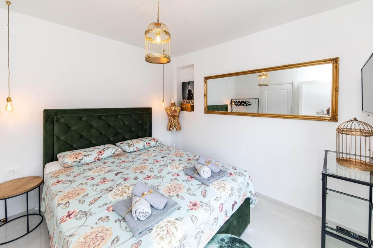 Gloria Luxury Suite Apartment Crikvenica Esterno foto