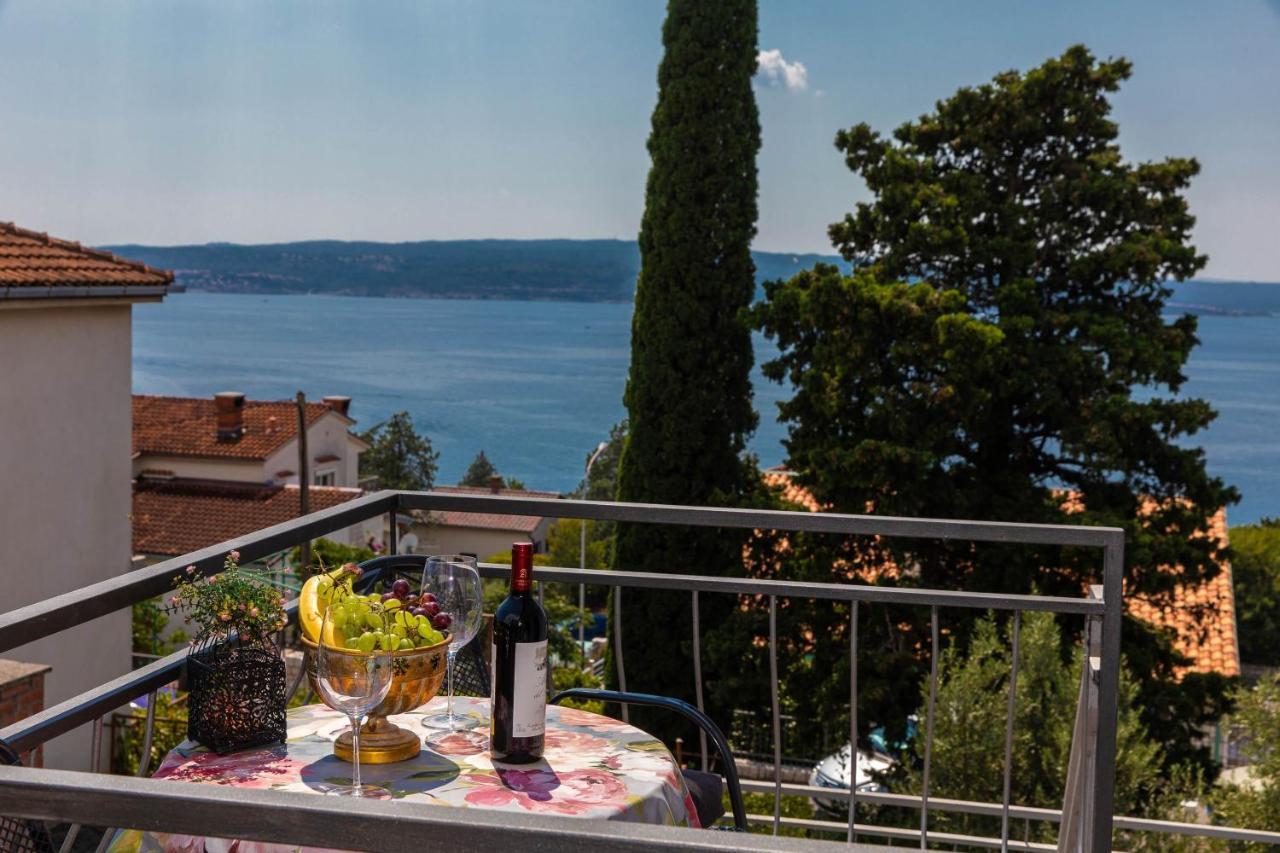 Gloria Luxury Suite Apartment Crikvenica Esterno foto